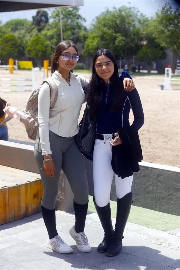 Andrea Cantú y Celina Cruz