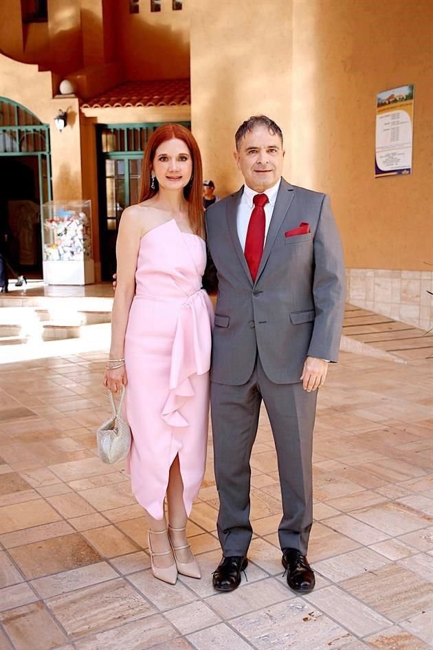 Adriana Sepúlveda de Parás y Alejandro Parás