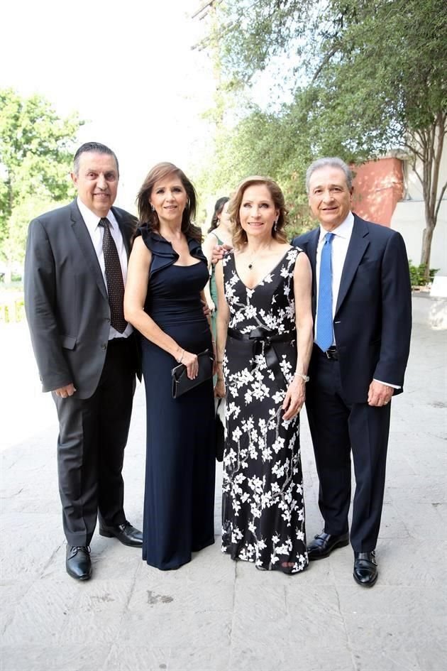 Régulo Salinas, Gabriela Salinas, Mary Chuy Palacios y José Antonio Palacios