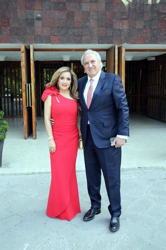 Pilar Sánchez y Jorge Mendoza