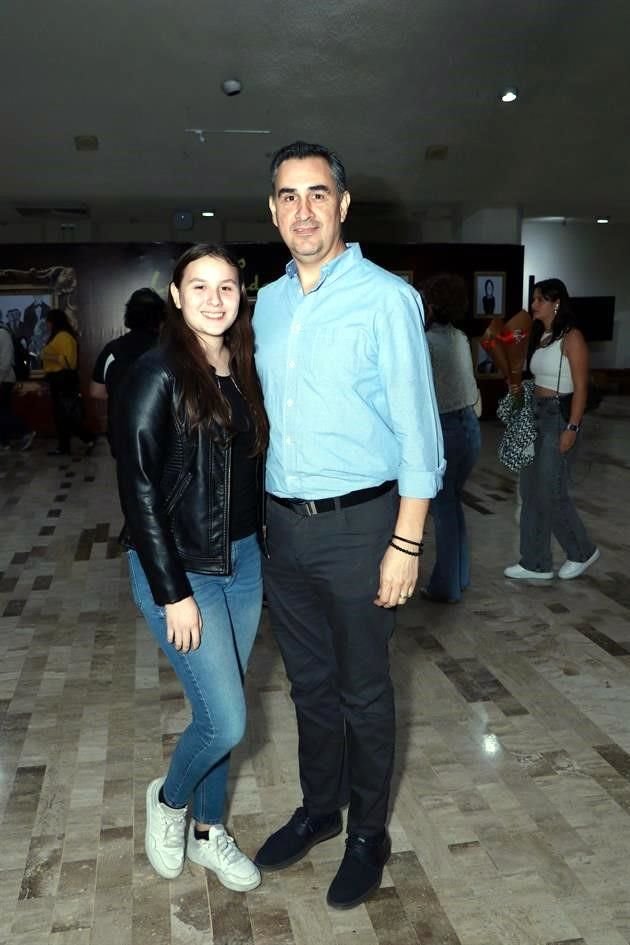 Ana Paola Puente y Mauricio Puente