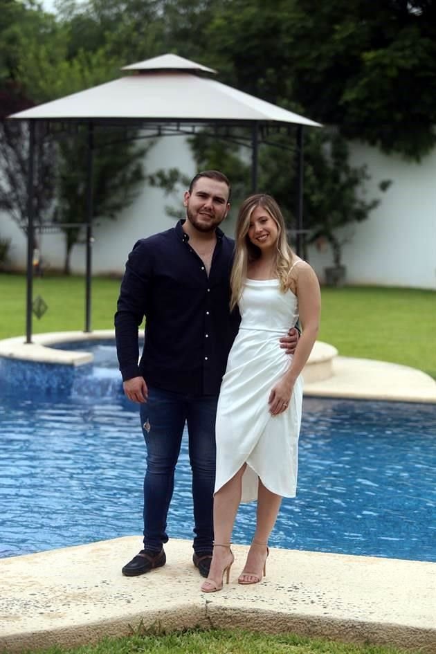 Esteban Treviño Blanco y Ana Cecy Villatoro Garza