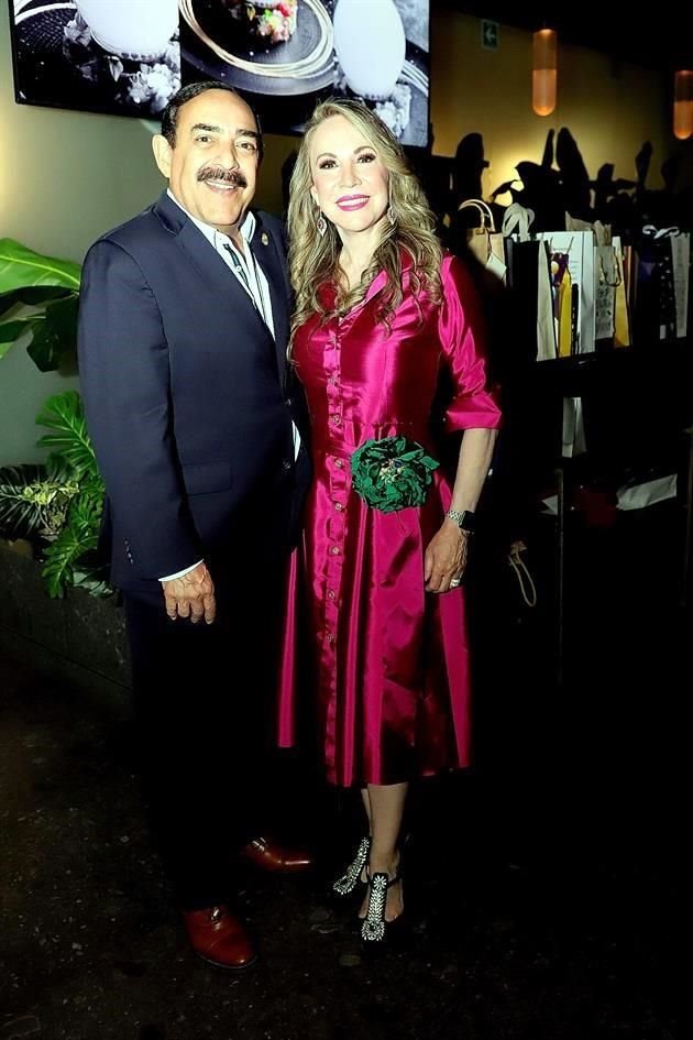 Jorge Ocampo Candiani y Sonia Garza de Ocampo