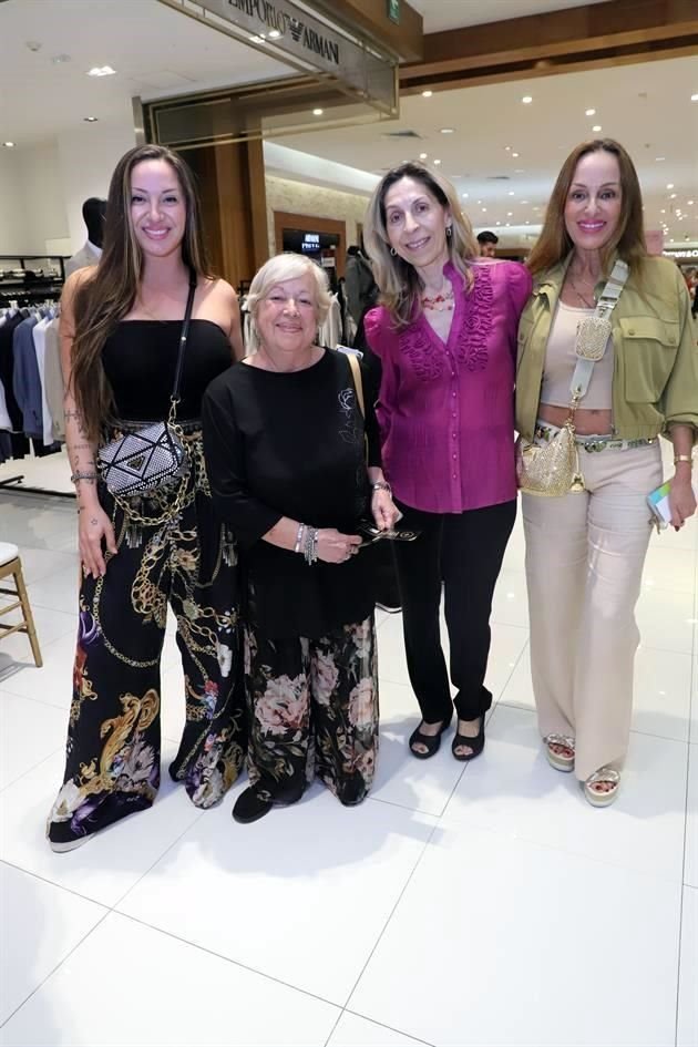 Maru Villarreal Calderón, Claudia Bava, Lourdes Sedano y Maru Calderón