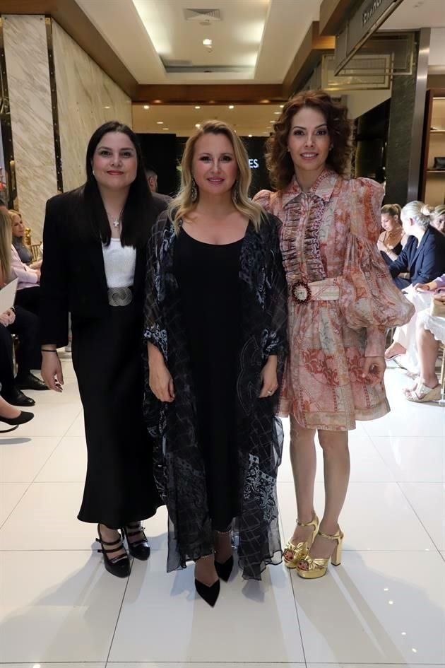 María Santos, Gaby González y Maru de los Santos de Belden