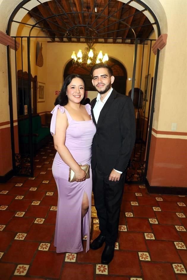 Denise Chavarría y Emilio Leal