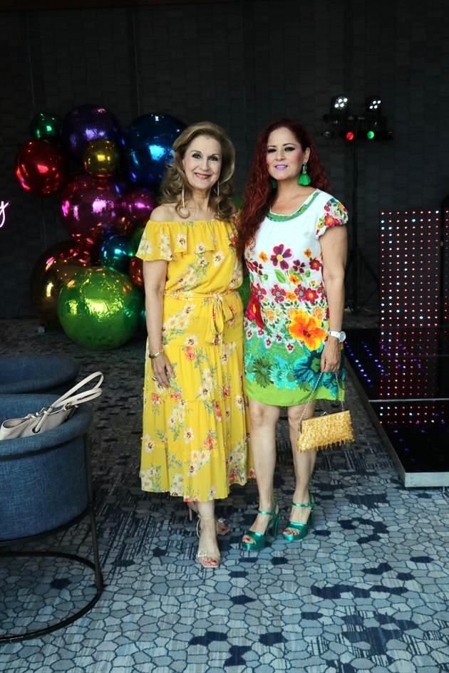 Adriana Cantú y Esperanza Guandique