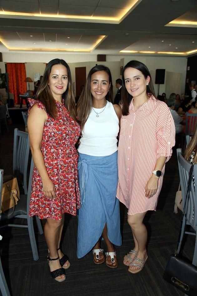 Valeria Sagástegui, Laura Martínez y Alicia Marín