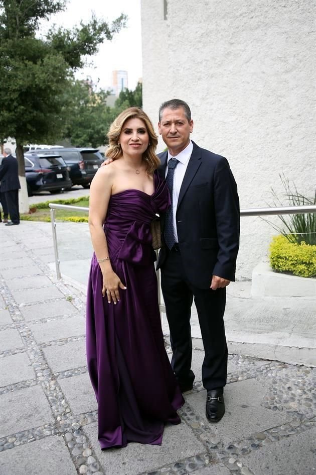 Laura Elizondo y Fernando Leal