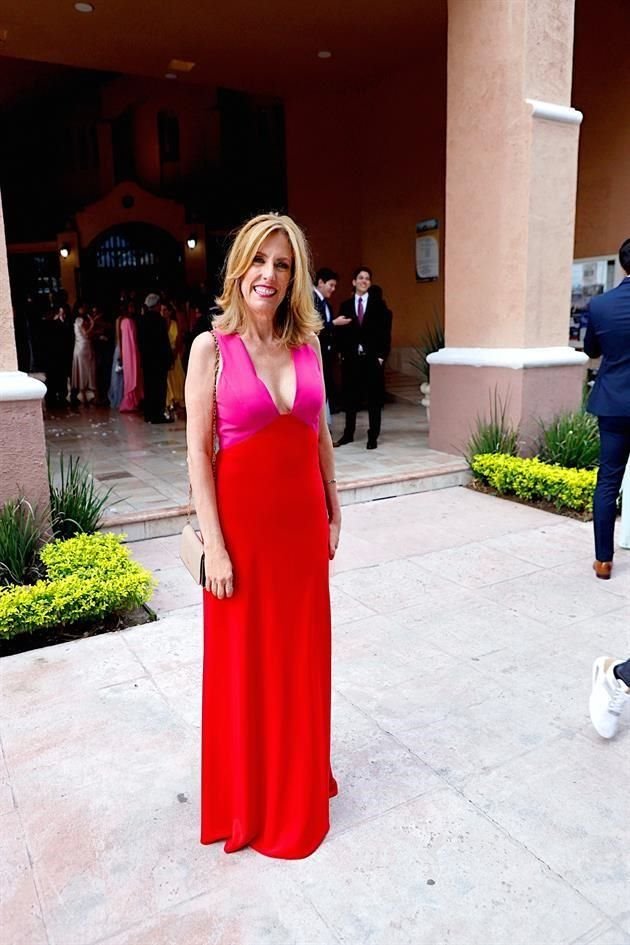Magaly Meyer de Guerra