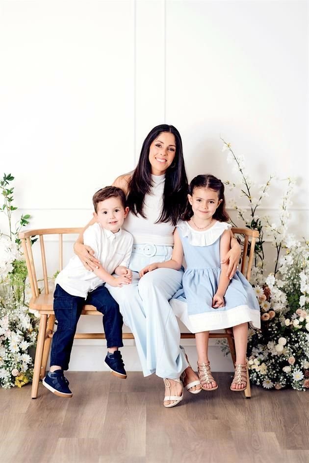 Ale Sánchez de Lobeira con Beto y Ximena Lobeira