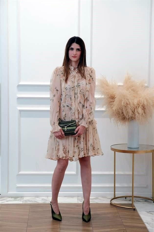 Vestido: ZIMMERMANN @zimmermann