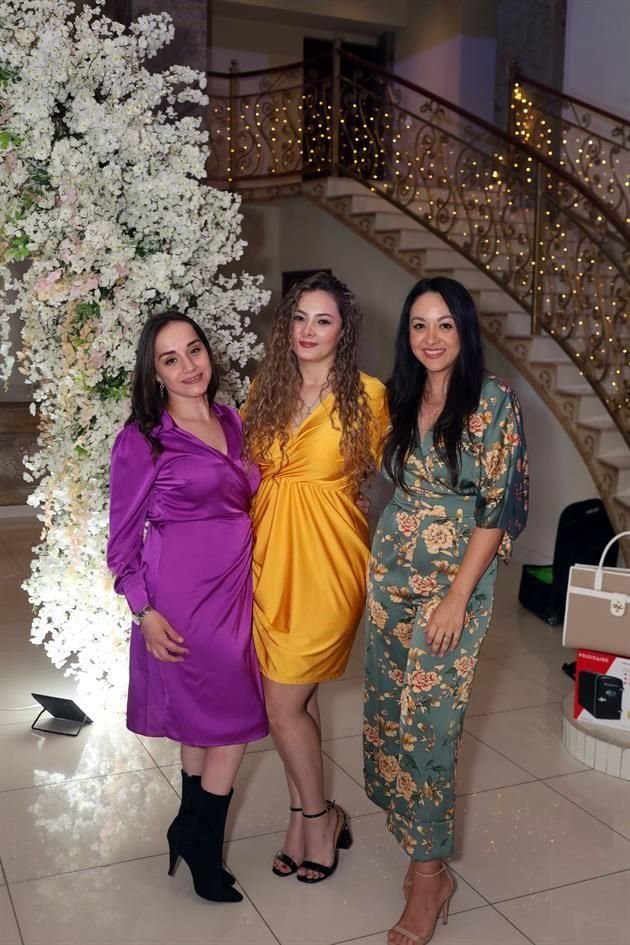 PamelaMorales, Isis Castillo y Marcela Ceseñas