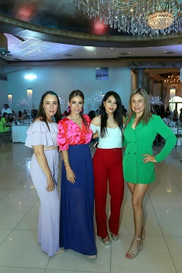 Laura Treviño, Judith de Flores, Dora Morales y Aracely Sepúlveda