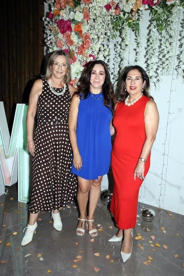 Graziella Fulvi de Nilo, Betty Camacho y Laura Lozano