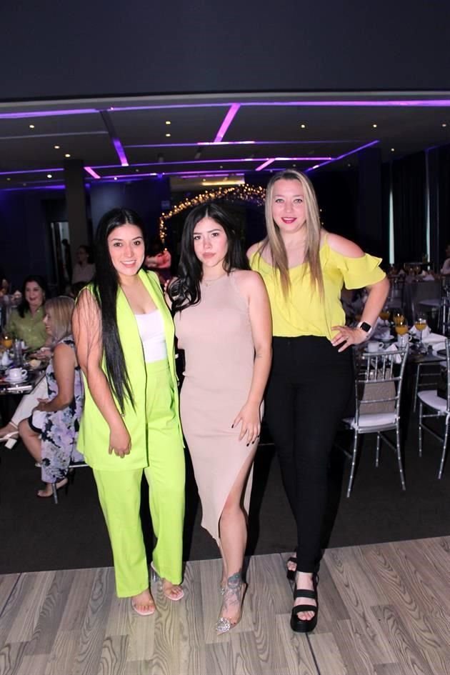 Vanessa Martínez, Kimberly Alba y Lucy Salazar