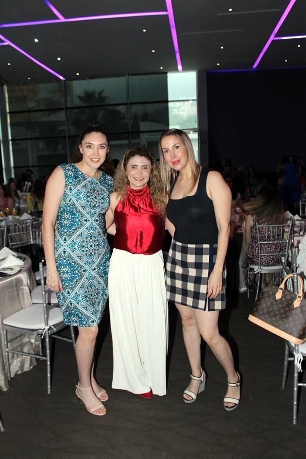 Cinthia Hernández, Lorena Dorantes y Myriam Salazar