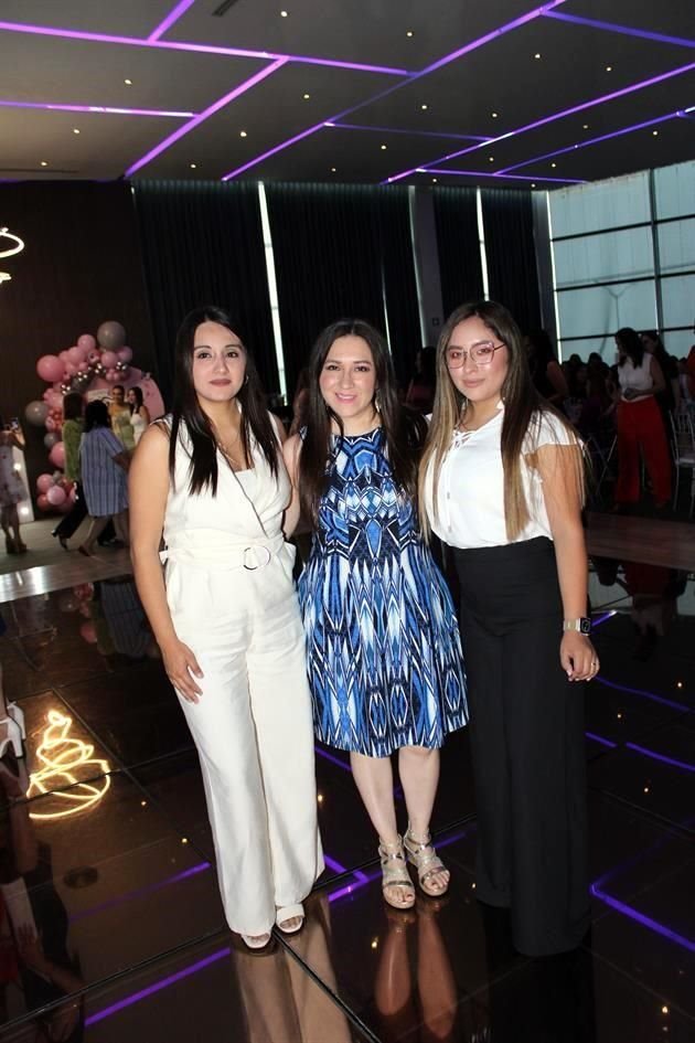 Jessica Proa, Silvia Castillo y Rocío Hernández