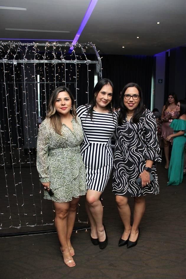 Nancy Marmolejo, Jackie Zepeda y Lizett Ferrero