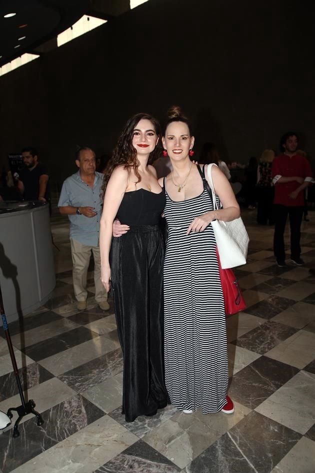 Monserrat Cuetara y Marcela Mayer