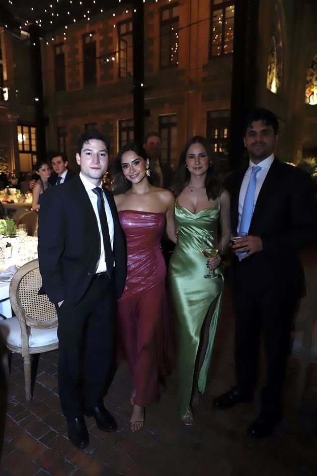 Cristóbal de la Garza, Gabriela de la Garza, Roberta Fernández y Evaristo Rubio