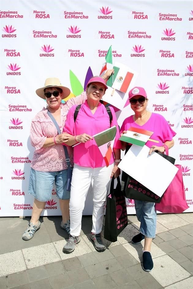 Dolores Reyes, Rosa Nidia Caballero y Hilda González Caballero