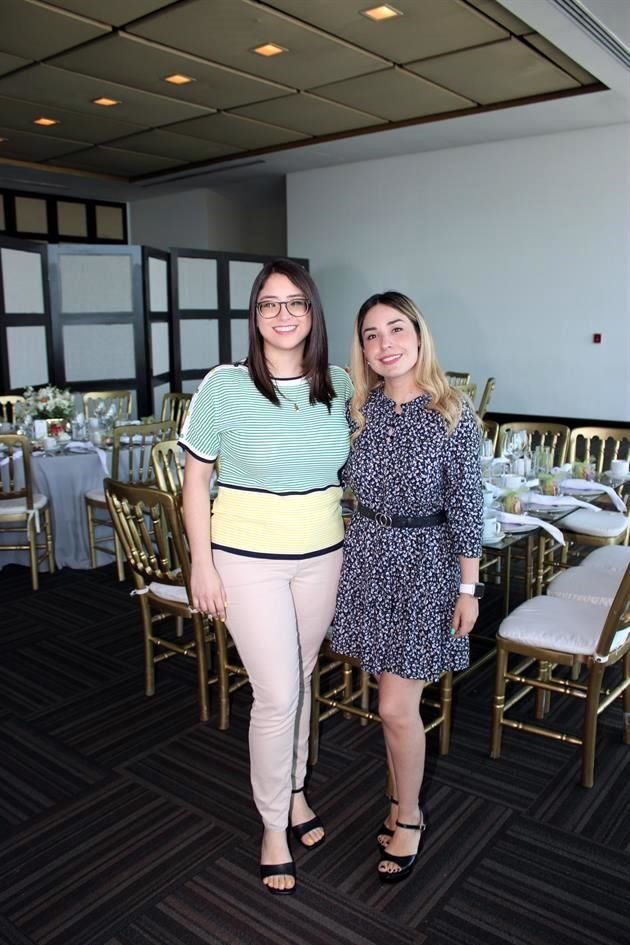 Tania Flores y Yesenia Villarreal