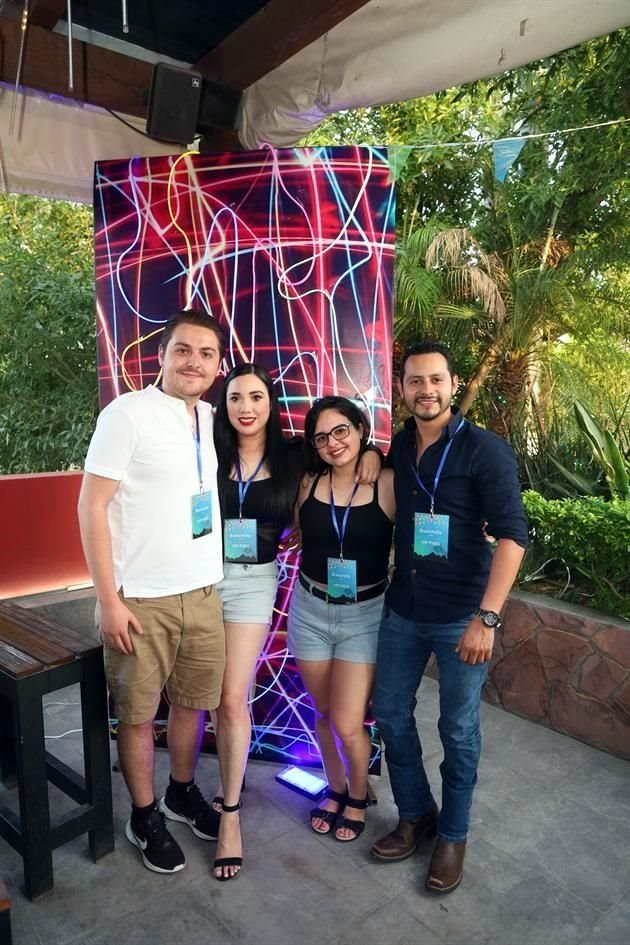 Omar Cavazos, Elizabeth Hernández, Sindy Rodríguez y Brayan Osiel
