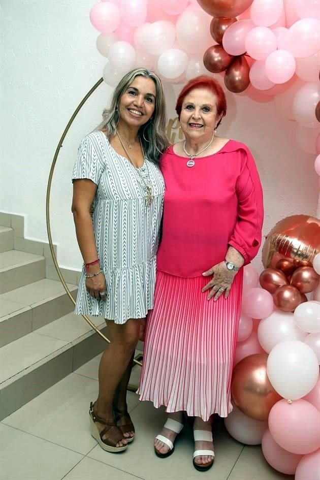 Claudia Aranda de Garza y Julia de Quiñones