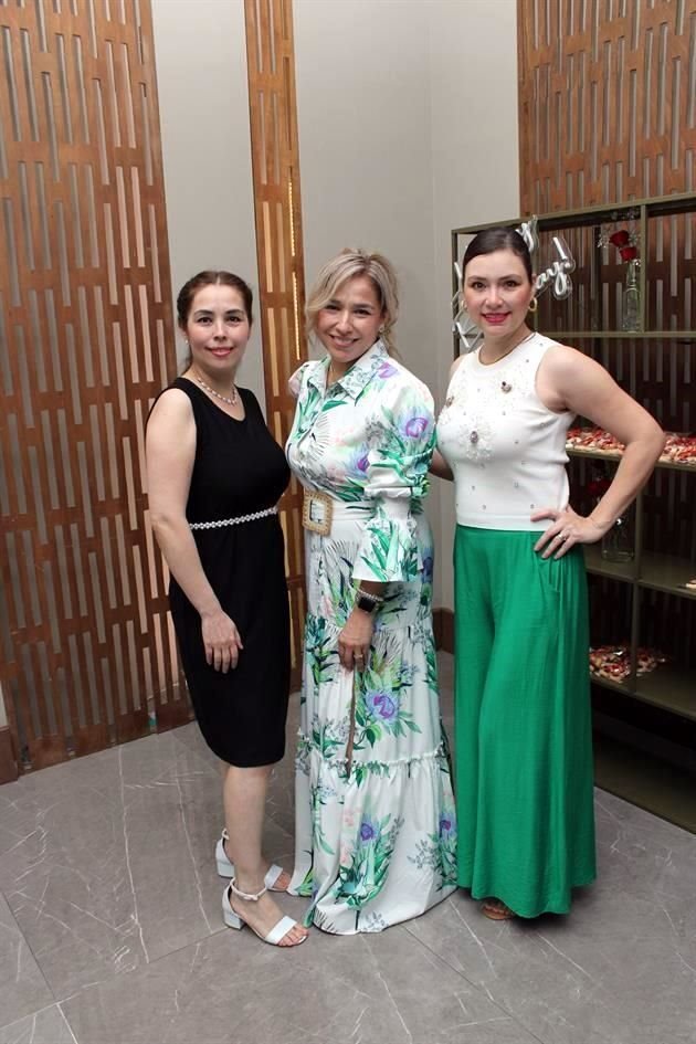 Verónica Martínez, Gaby Guel y Sara Montes