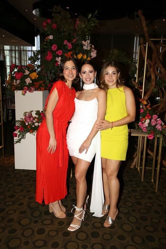 Fernanda Román, Fernanda Dávila Doria y Érika Garza