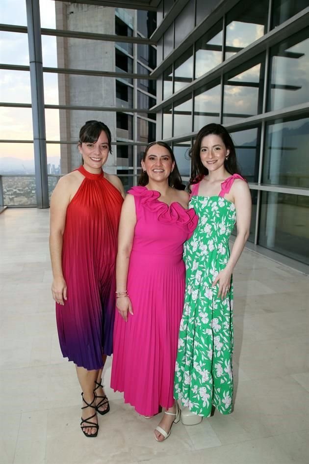 Marian González, Cristina Garza y Marcela Treviño