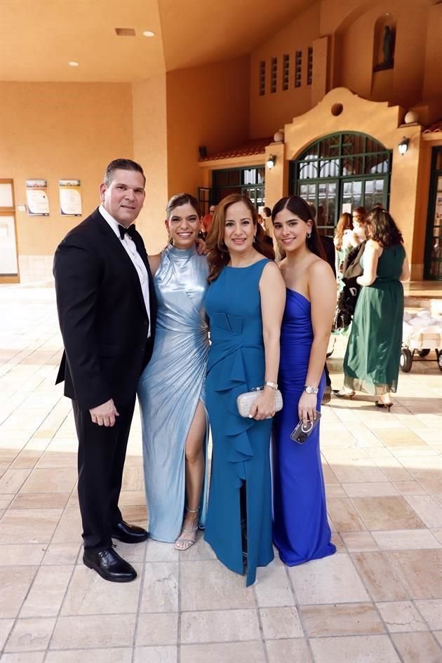 Fernando Montemayor, Lizeth Montemayor Partida, Lizeth Partida de Montemayor y Daniela Montemayor Partida