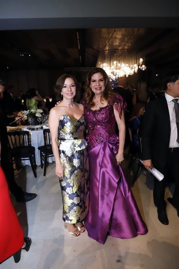 Chelín Kattás y Yamile Isabel Partida de Kladiano