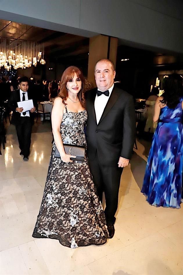 Magaly de Villaseñor y Sergio Villaseñor