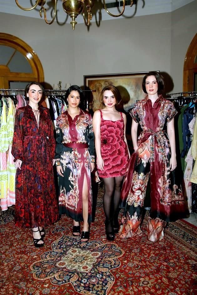 Daniela Serrato Kalionchiz, María Paula Tristán, Fernanda Cortés Adame y Greta Warnholtz Pérez