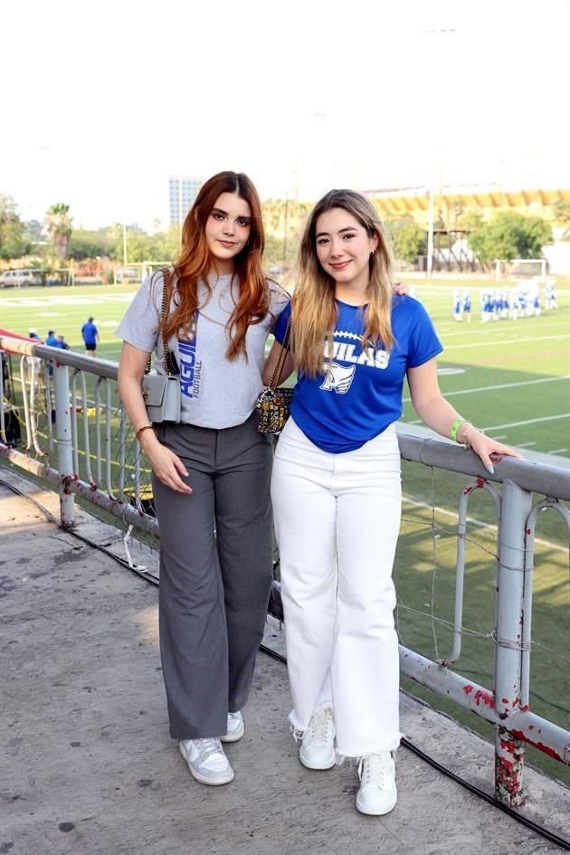 Sara López y Daniela Cavazos