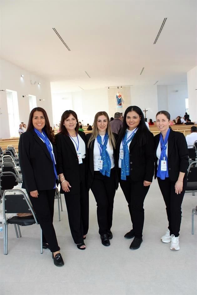 Patricia González, Jéssica Carmona, Tanya Montemayor, Laura Acosta y Edith de Anda