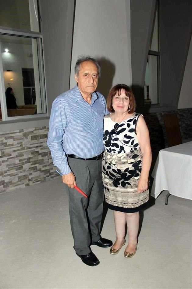 Horacio Robles Rendón y Alma Lydia Díaz Gómez