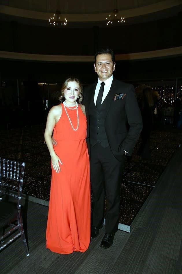 Mariana Grijalva y Gabriel Nava