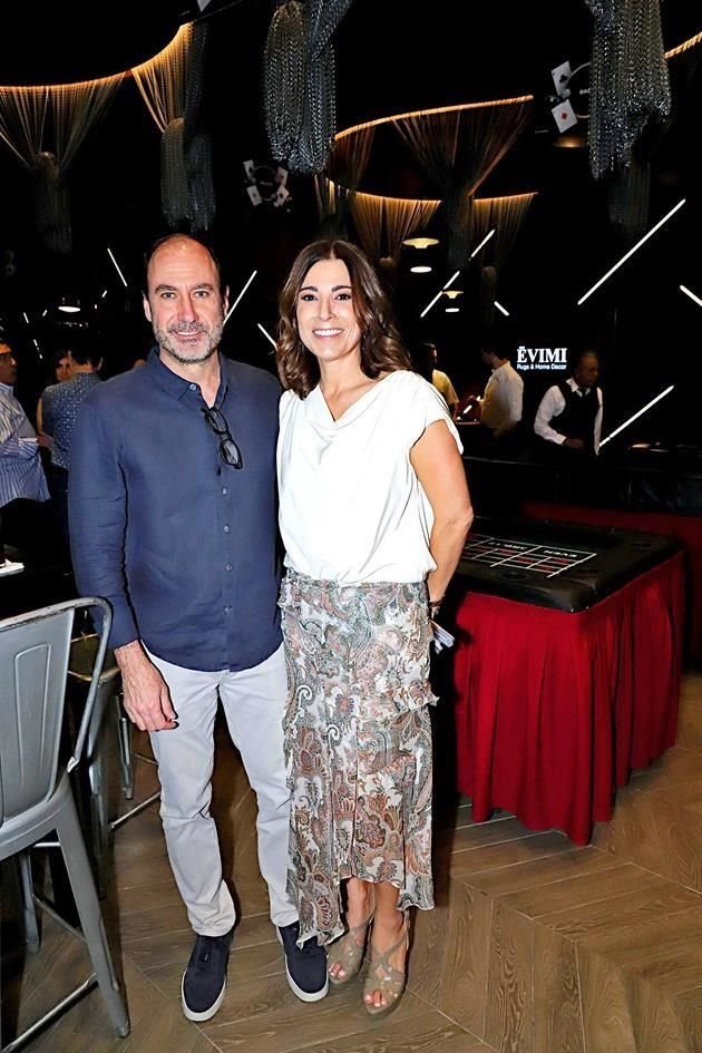 Luis Sada y Cristinne Aubert de Sada