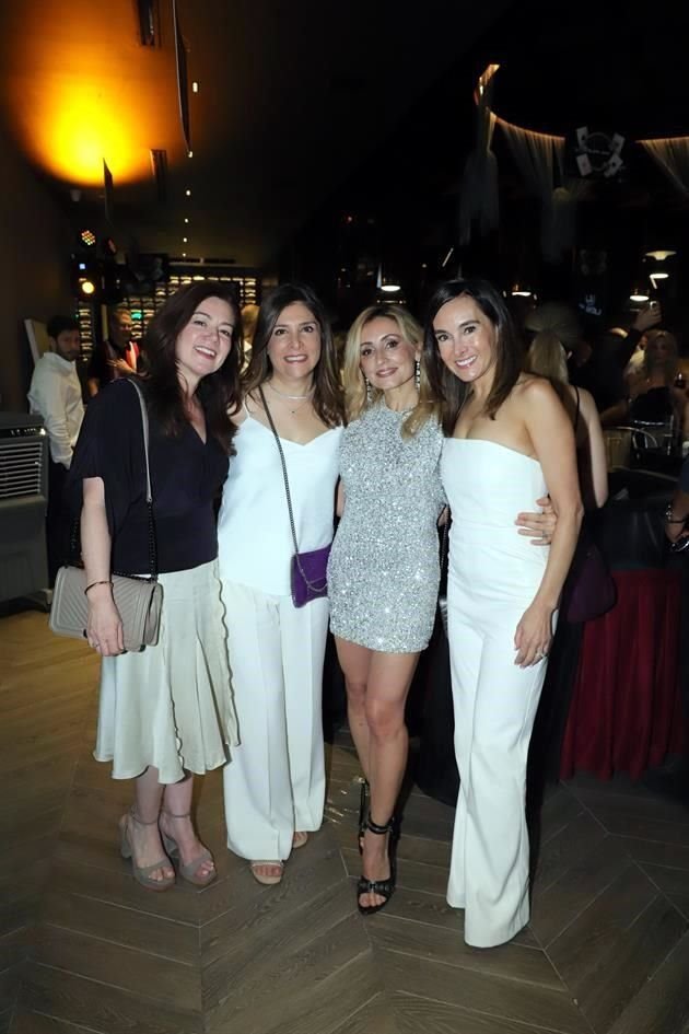 Gabriela Zambrano, Erika López, Lourdes Tirado y Cecilia Galván