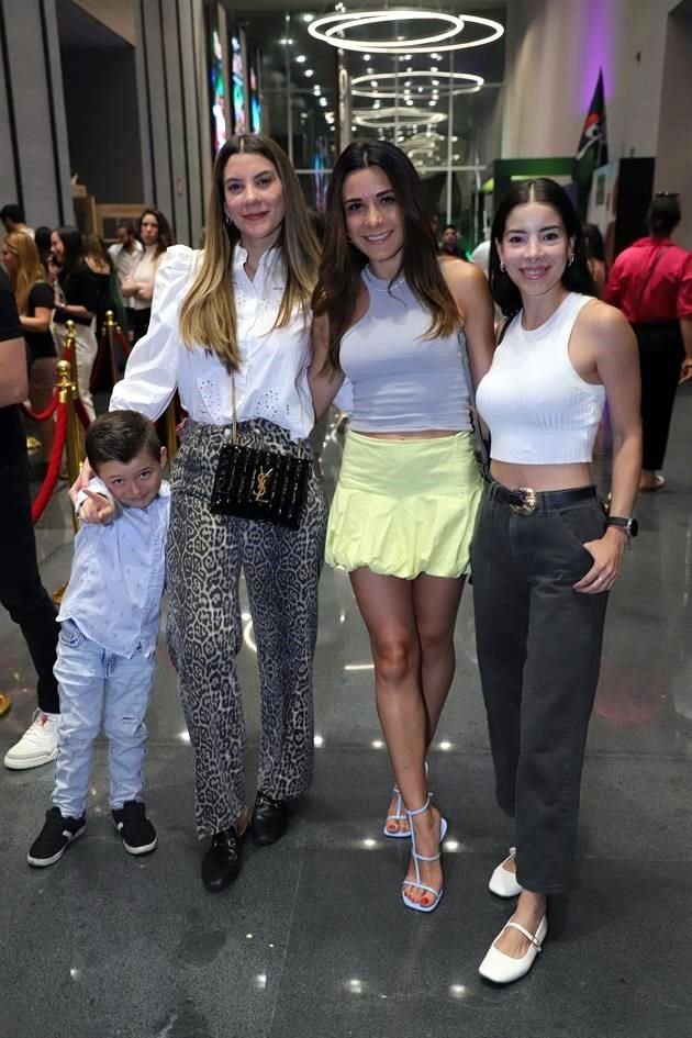 Marcelo González, Analí Lozano, Nancy Serna y Catalina Marroquín