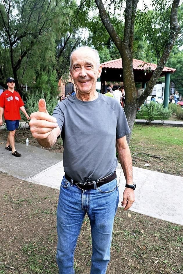 Alberto Fernández