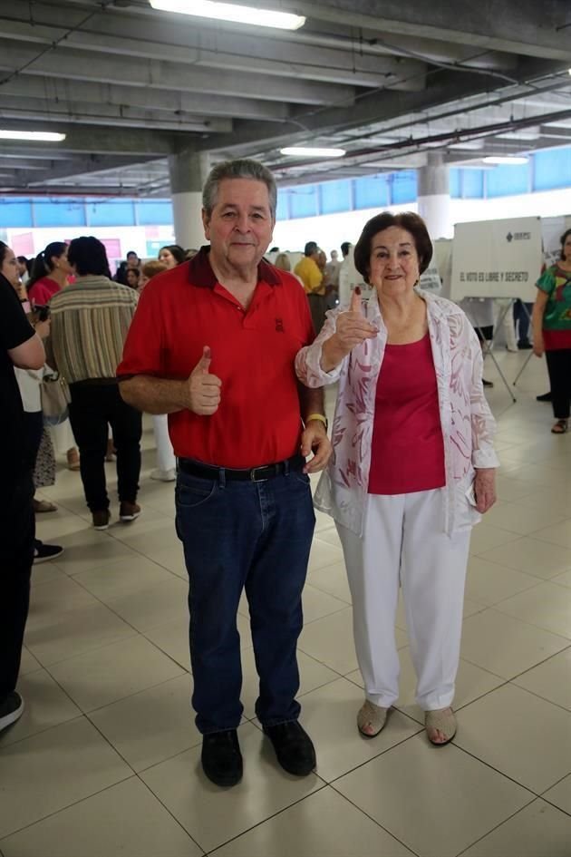 Ricardo Montemayor y Aurora Benavides