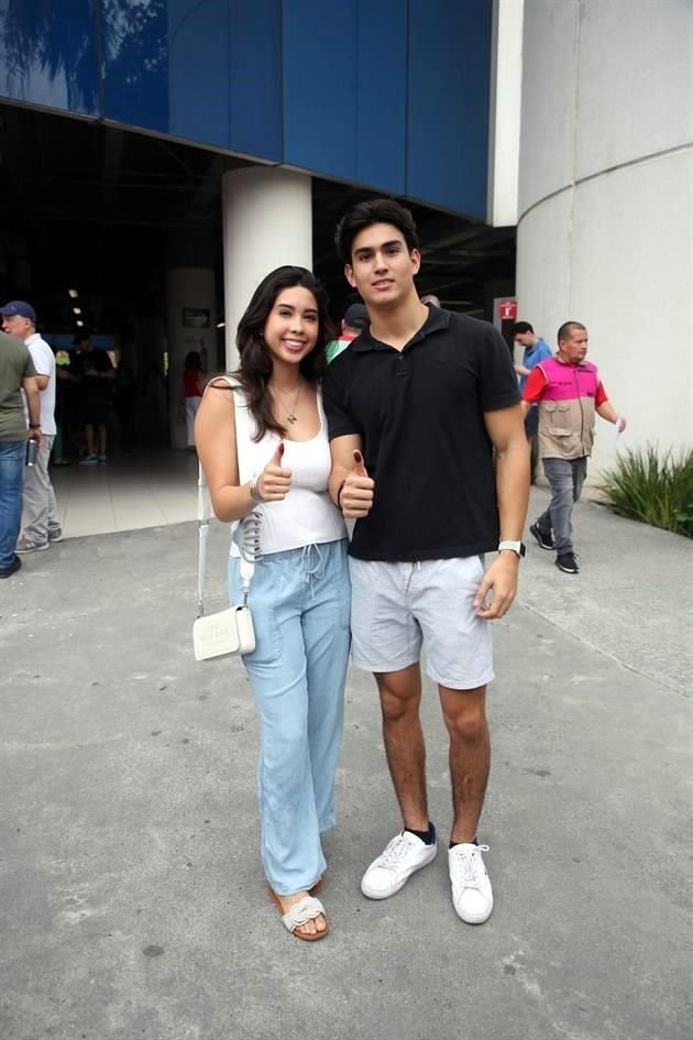 Mariana Santos y Mauricio Garza