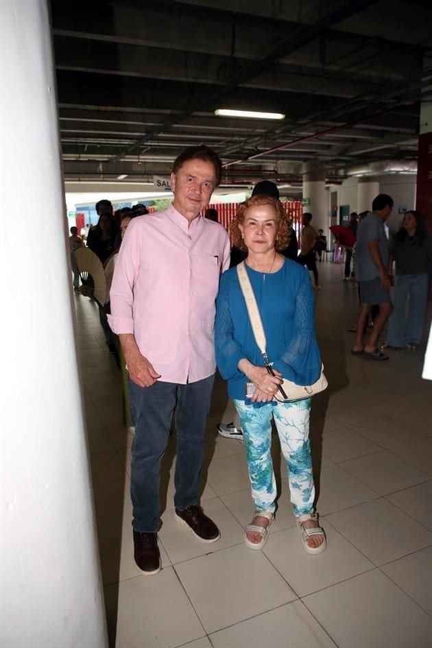 Adrián Sada y Esther Cueva de Sada