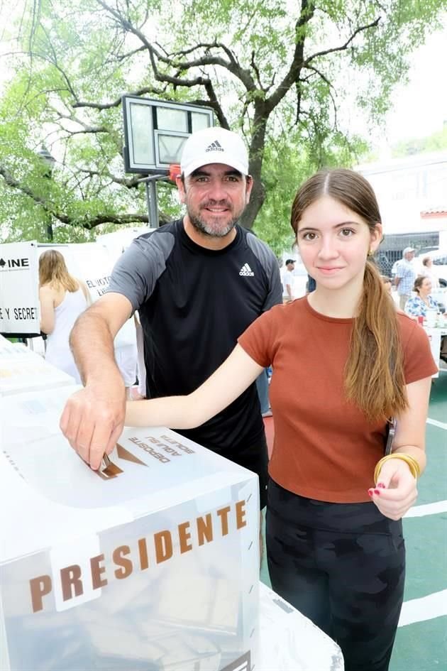 Jorge Aguilar y Olivia Aguilar