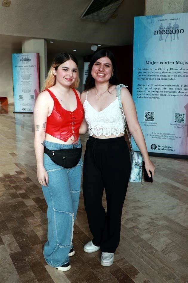 Angie Anaya y Paola García