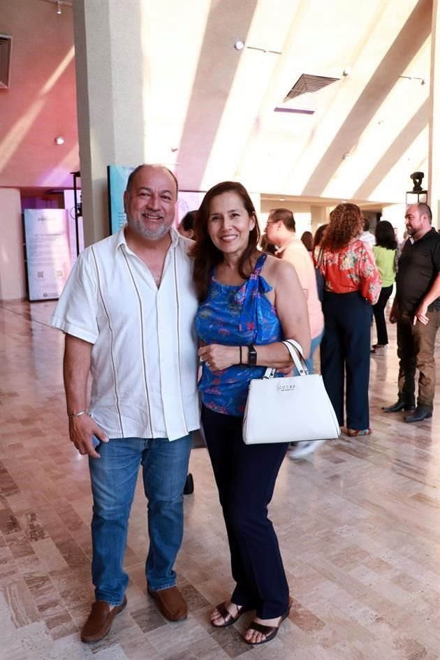 Ranulfo Padilla y Marifé Landa de Padilla